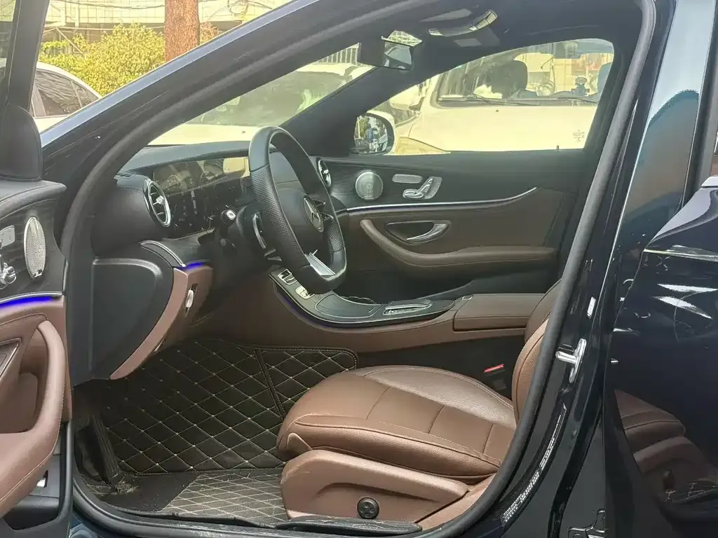 Mercedes-Benz E-Class 2022 из CN, фото 2
