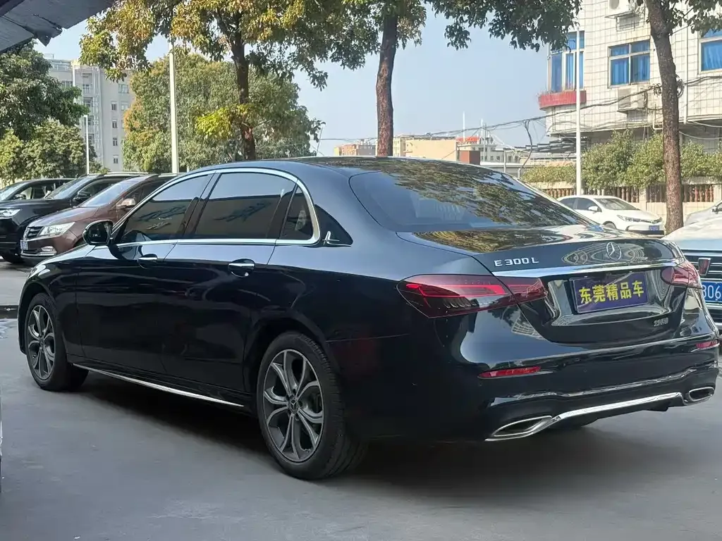 Mercedes-Benz E-Class 2022 из CN, фото 4