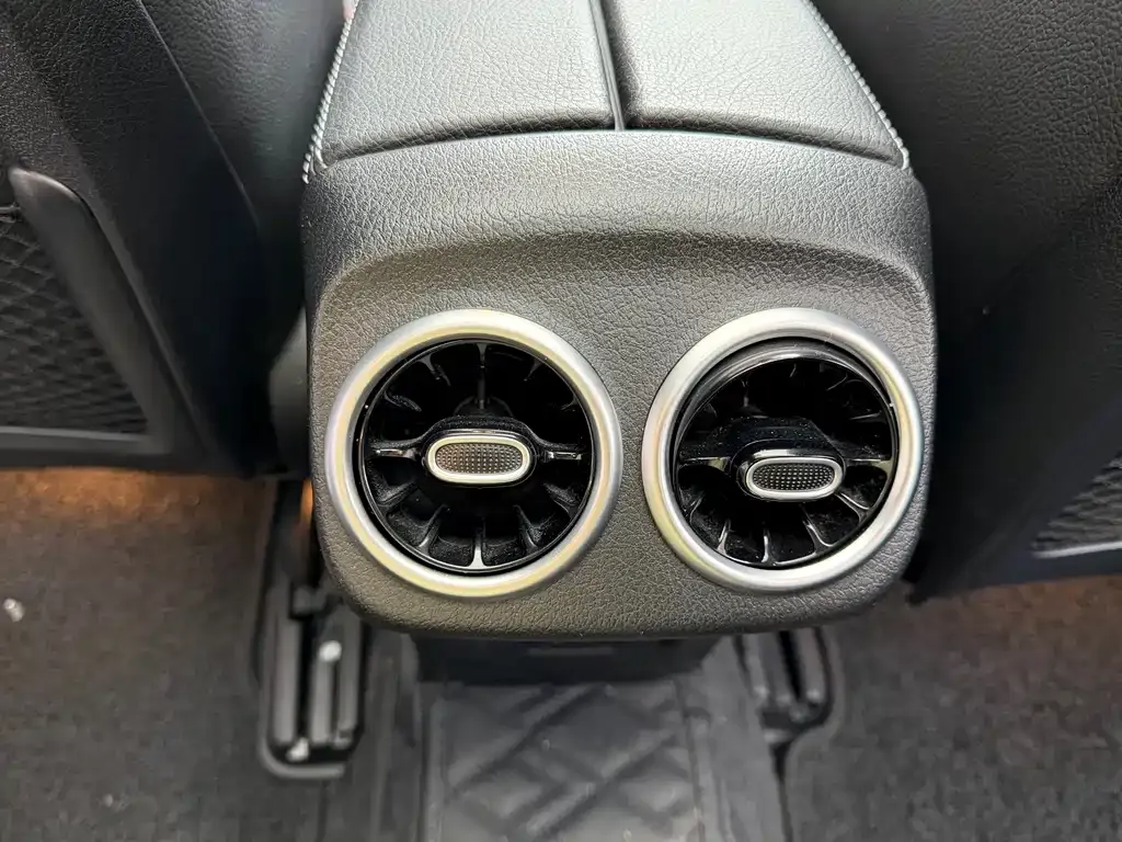 Mercedes-Benz A-Class 2021 из CN, фото 3
