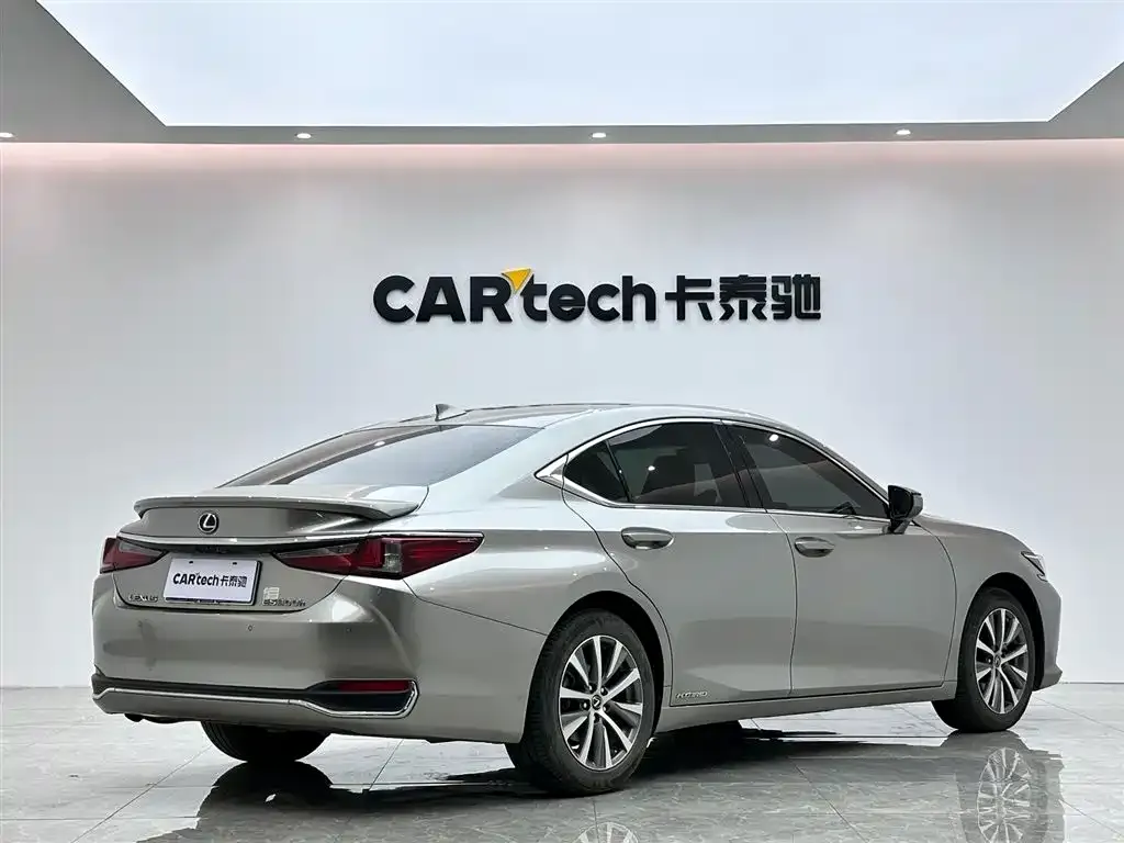 Lexus ES 2021 из CN, фото 6