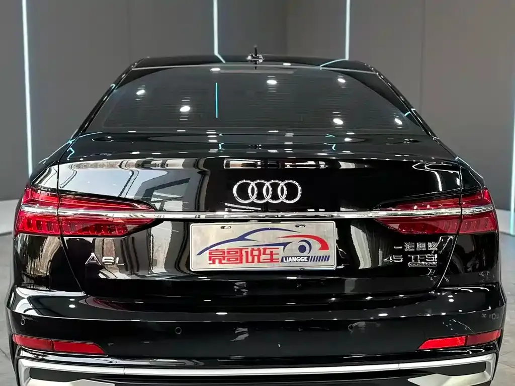 Audi A6L 2024 из CN, фото 7
