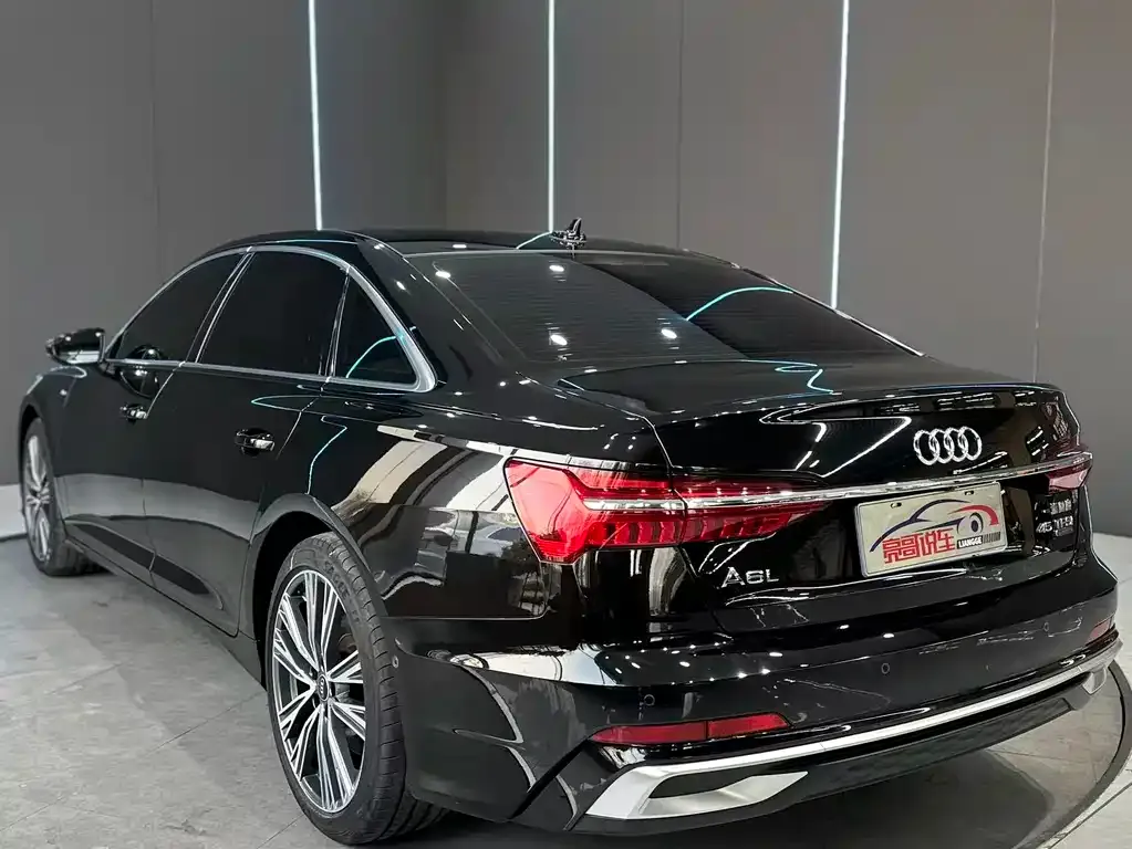 Audi A6L 2024 из CN, фото 5