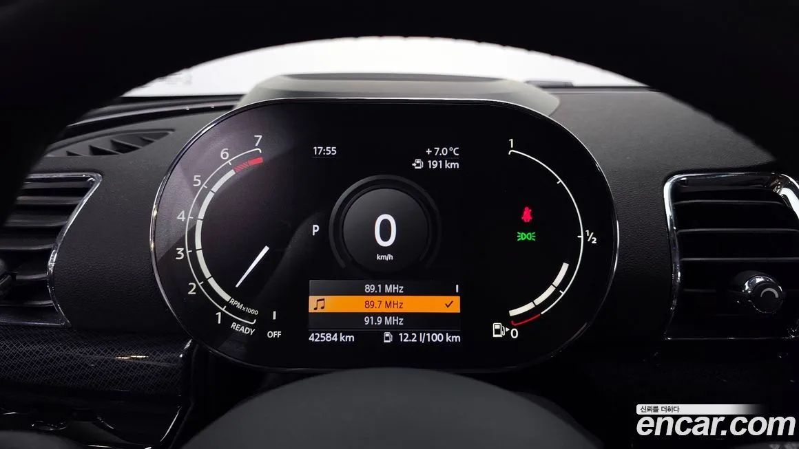 Mini Clubman 2021 из KR, фото 10