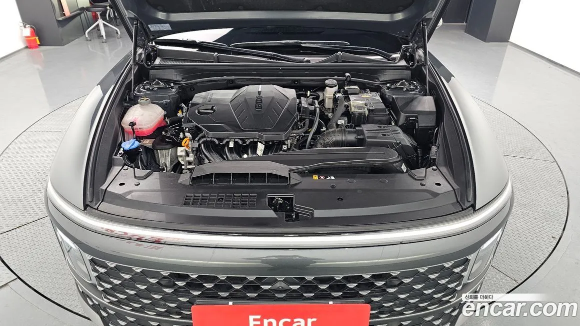 Hyundai Grandeur 2023 из KR, фото 9
