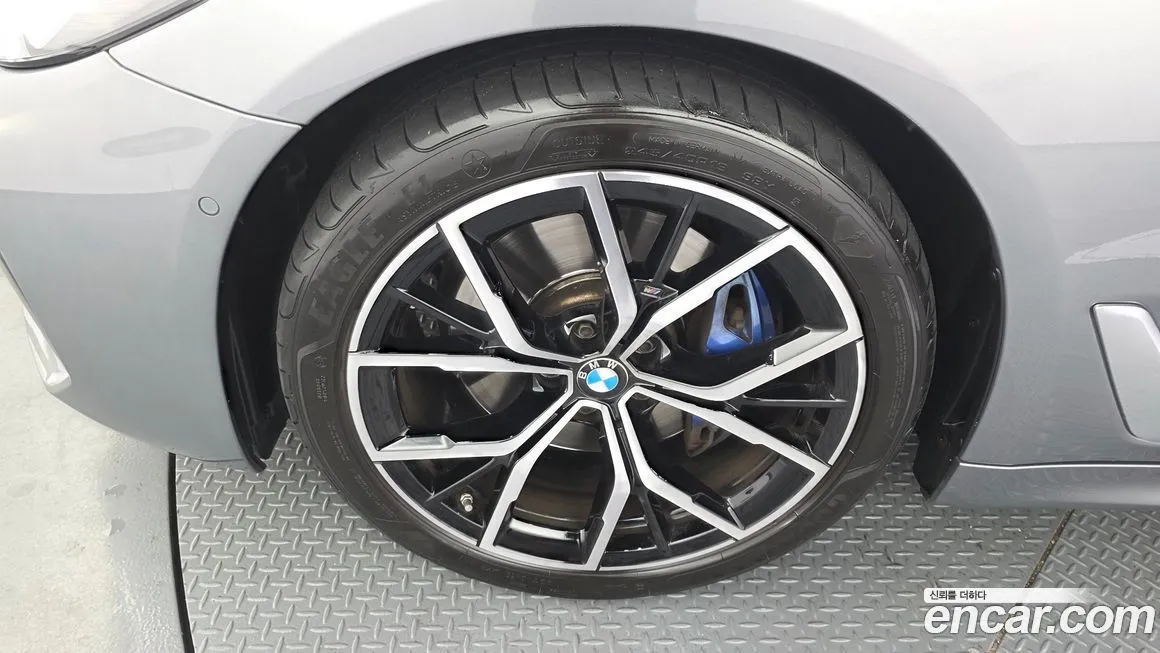 BMW 5-Series 2023 из KR, фото 3