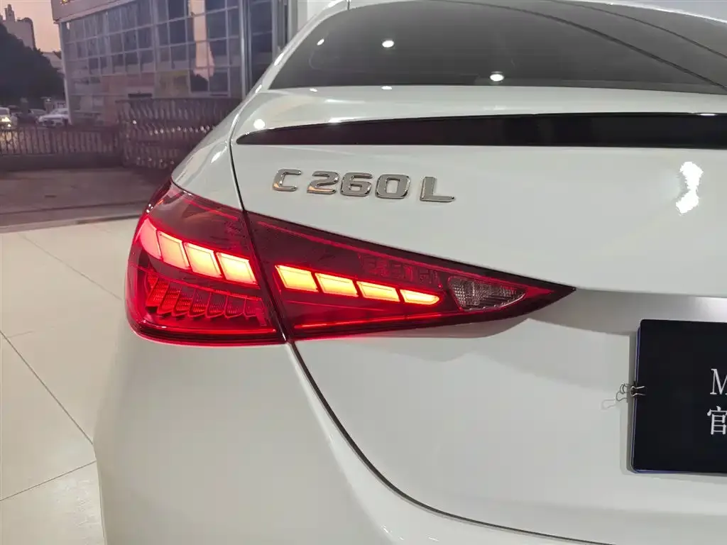 Mercedes-Benz C-Class 2024 из CN, фото 9