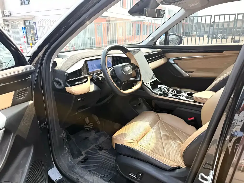 Geely Boyue L 2023 из CN, фото 6