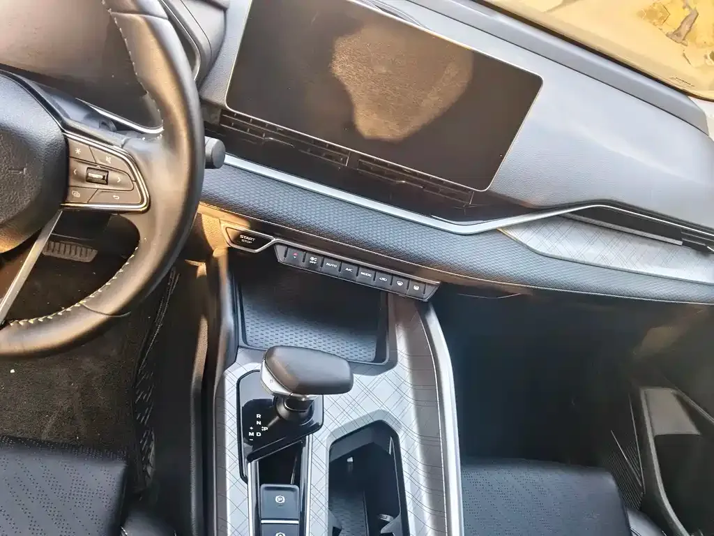 Geely Xingrui 2021 из CN, фото 8