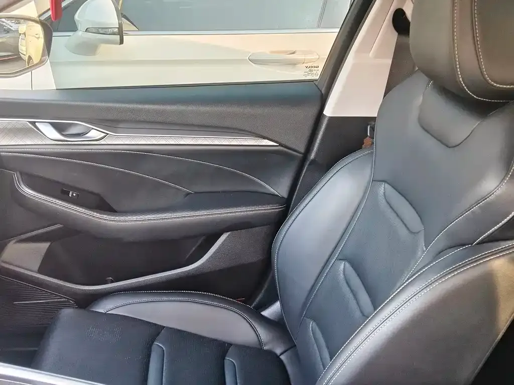 Geely Xingrui 2021 из CN, фото 6
