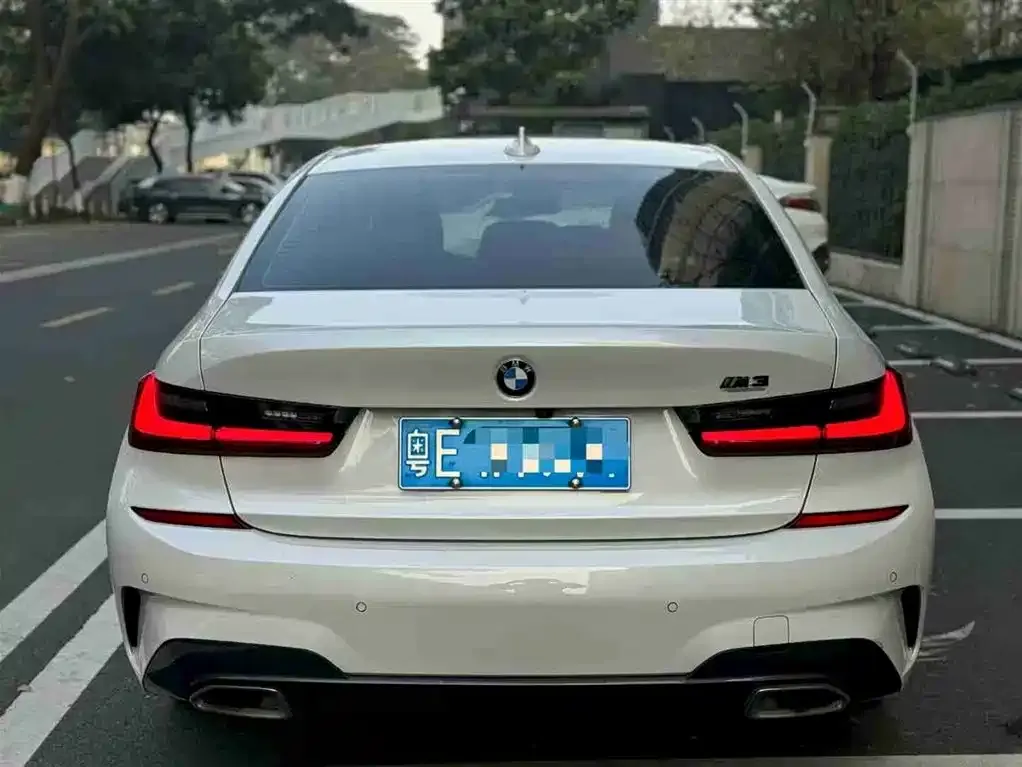BMW 3 Series 2022 из CN, фото 3