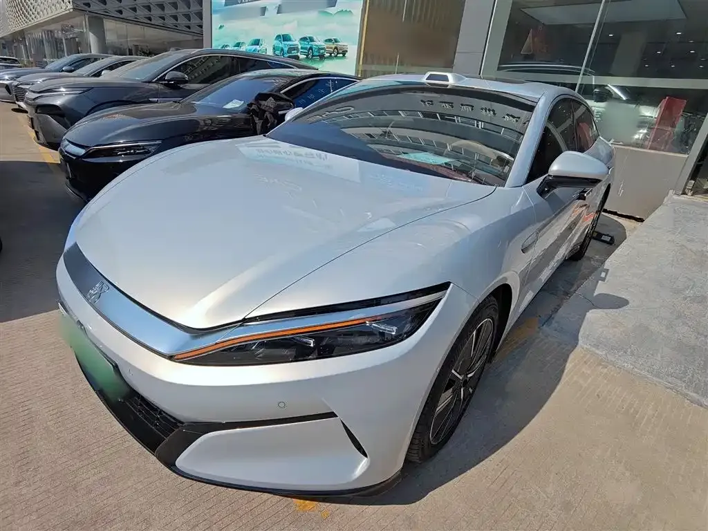BYD Han L 2025 из CN, фото 1
