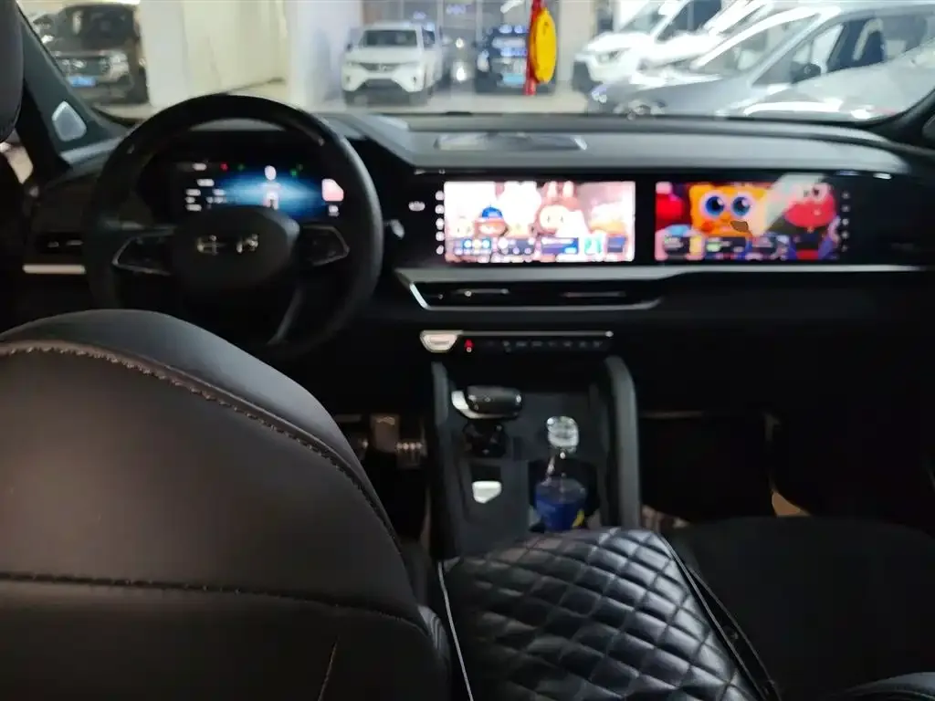 Geely Xingyue L 2023 из CN, фото 2