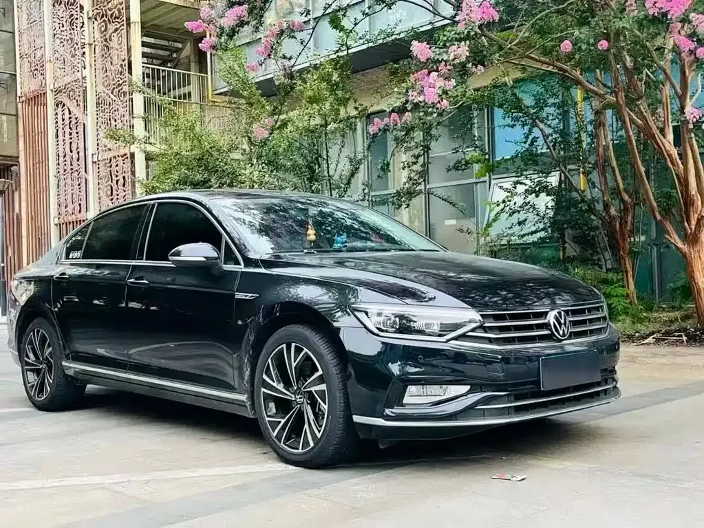 Volkswagen Magotan 2022 из CN, фото 8