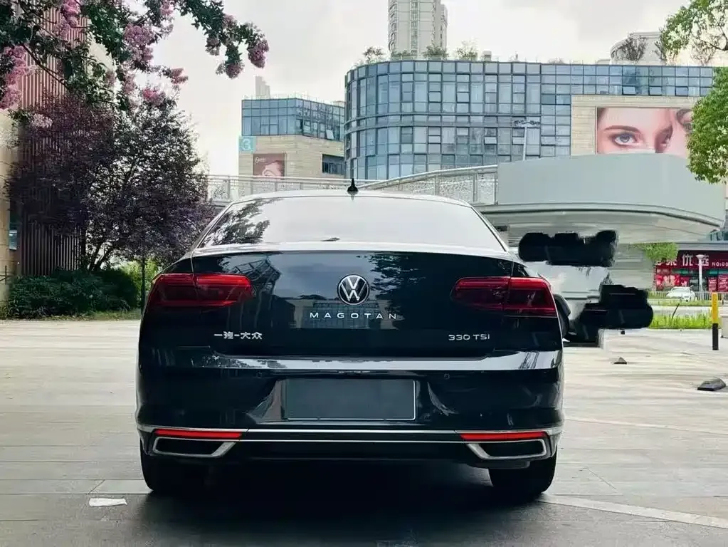 Volkswagen Magotan 2022 из CN, фото 3