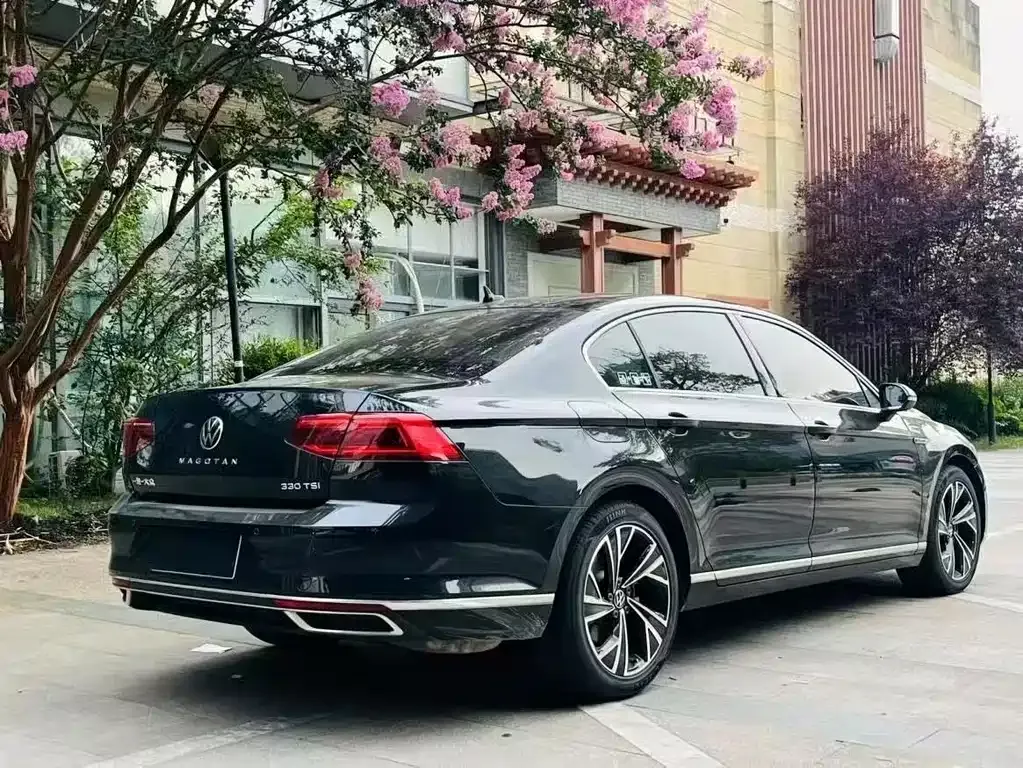 Volkswagen Magotan 2022 из CN, фото 9