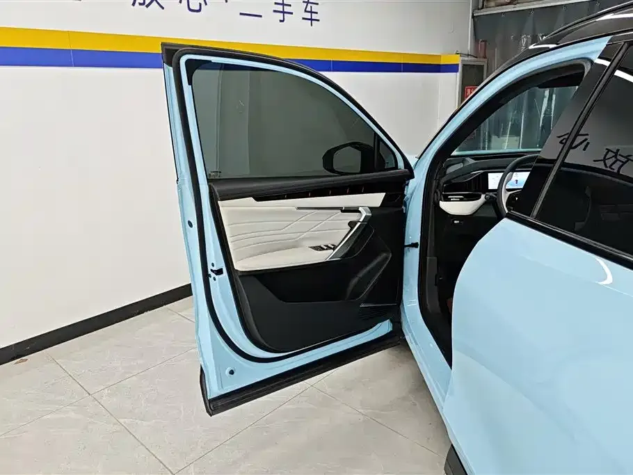 Geely Boyue L 2023 из CN, фото 5