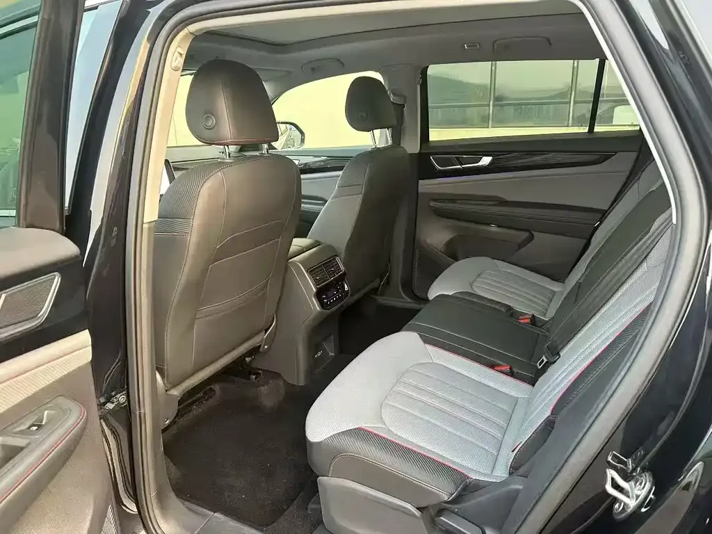 Volkswagen Teramont 2022 из CN, фото 3