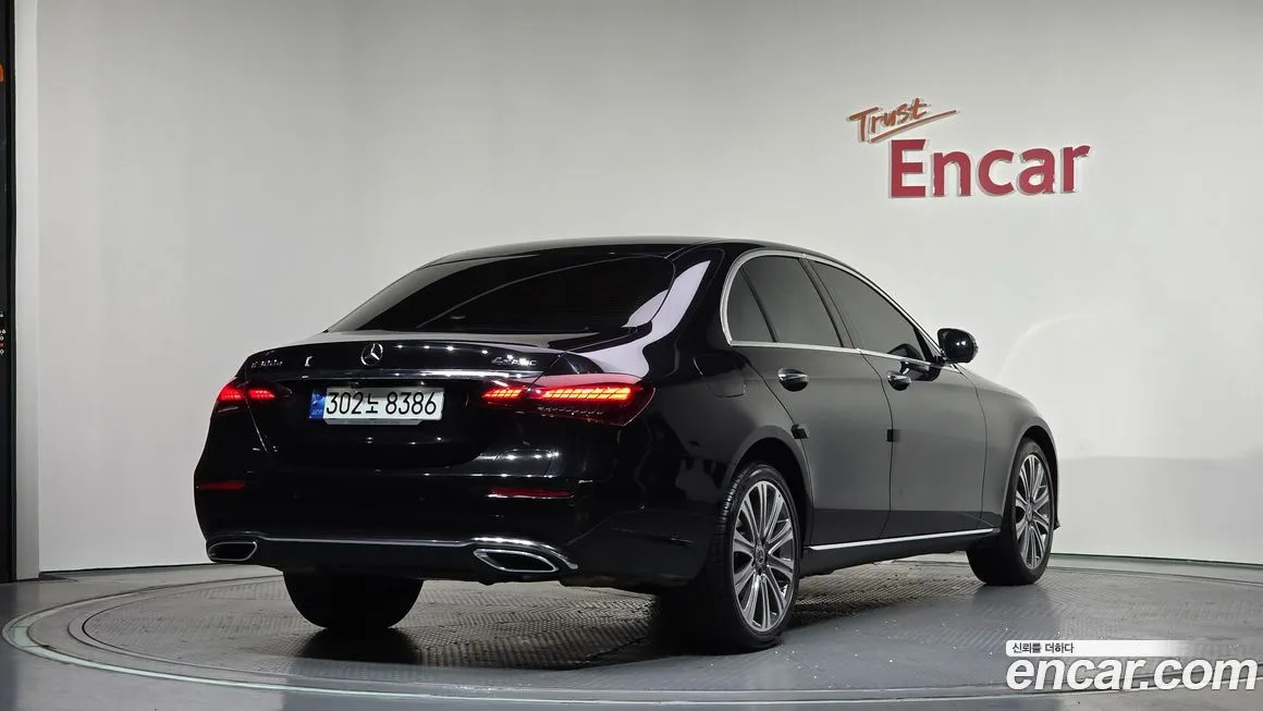 Mercedes-Benz E-Class 2023 из KR, фото 5