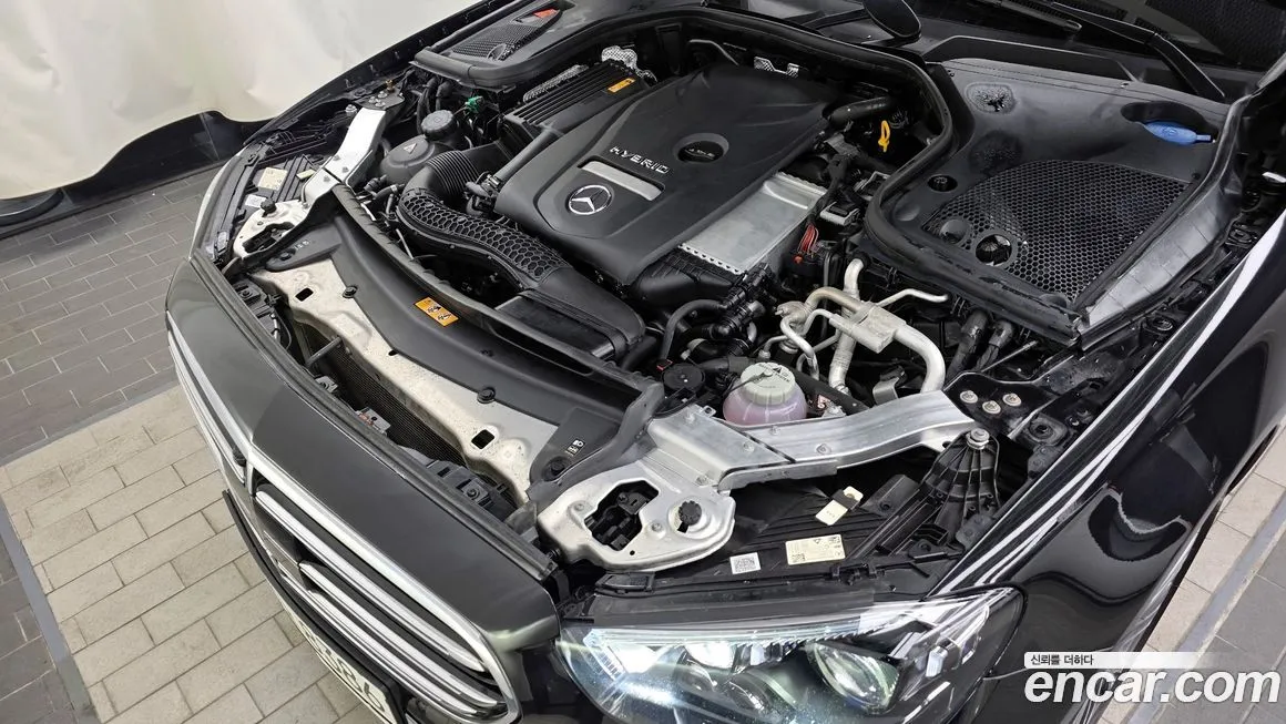 Mercedes-Benz E-Class 2023 из KR, фото 4