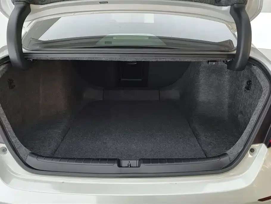 Honda Accord 2023 из CN, фото 5