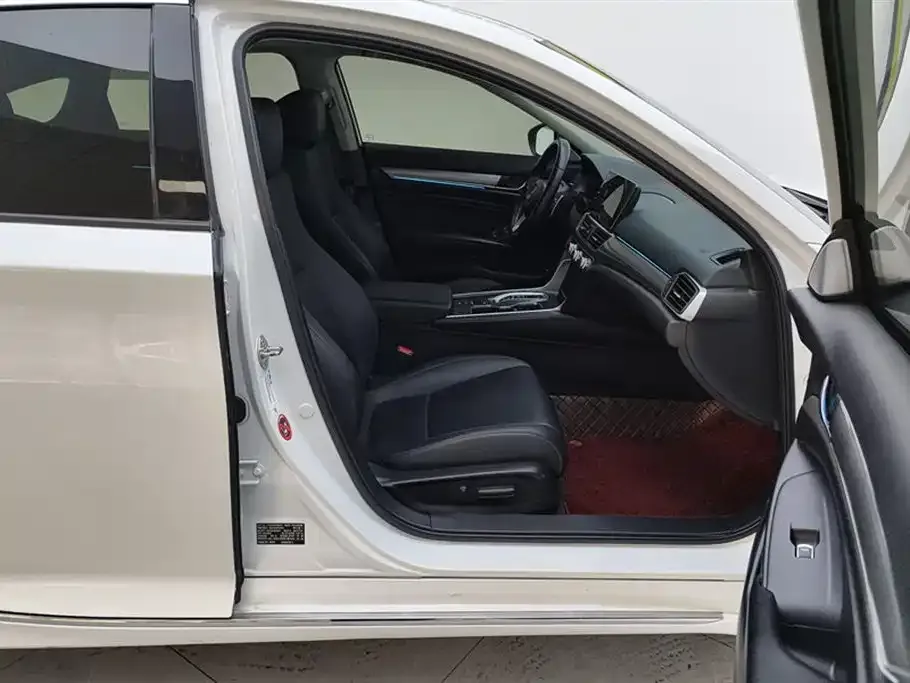 Honda Accord 2023 из CN, фото 4