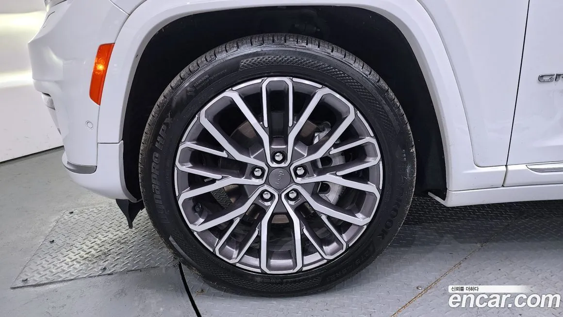 Jeep Cherokee 2022 из KR, фото 4