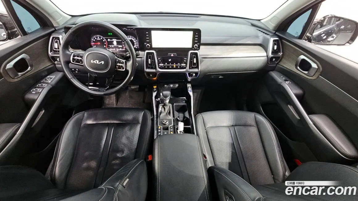 Kia Sorento — фото 9