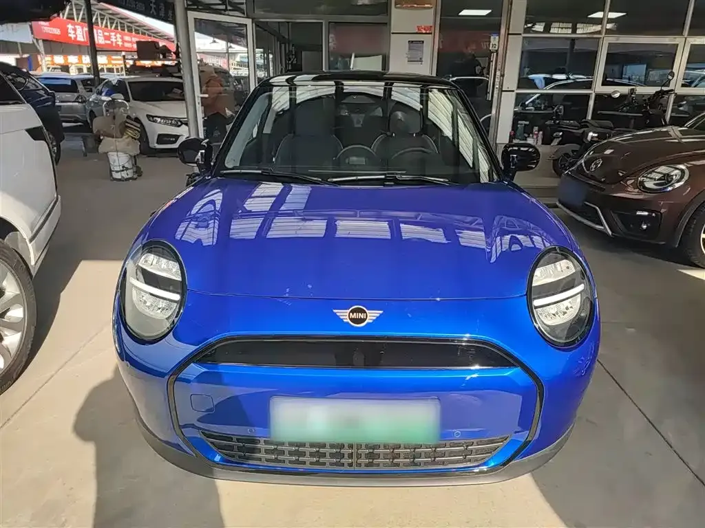 MINI Cooper EV — фото 9