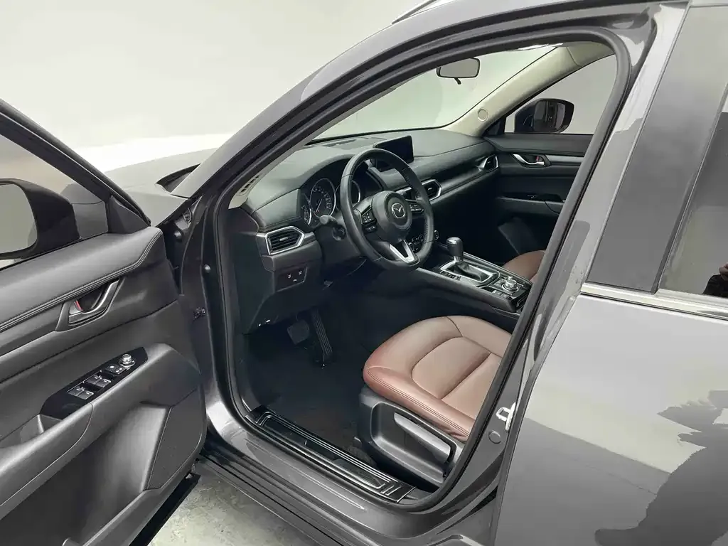 Mazda CX-5 2021 из CN, фото 9