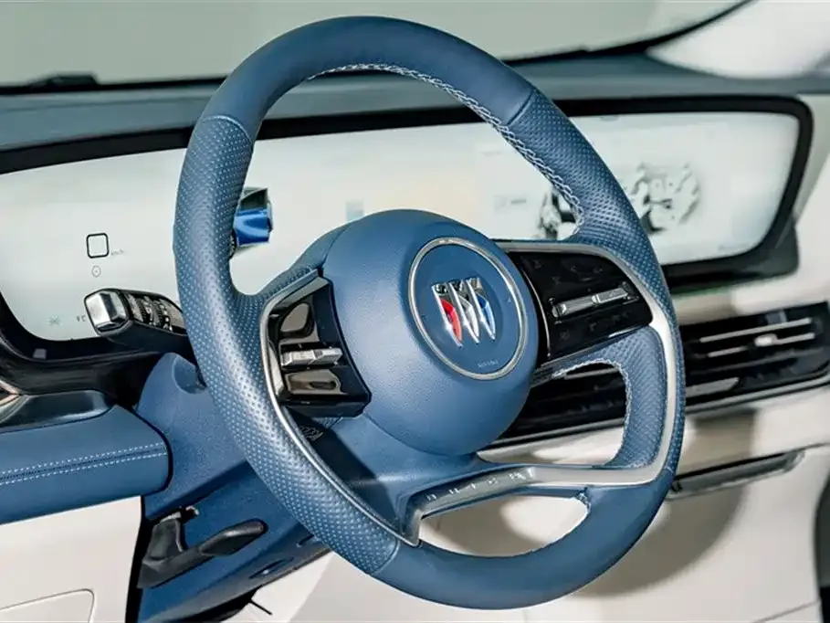Buick Century 2023 из CN, фото 10