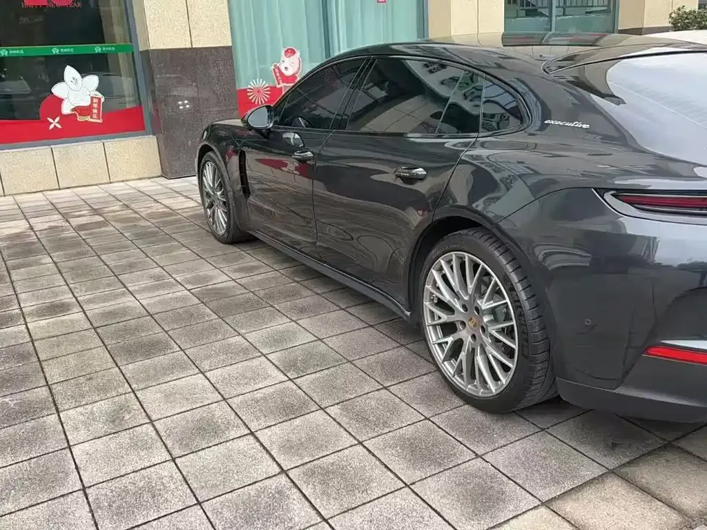 Porsche Panamera 2024 из CN, фото 7