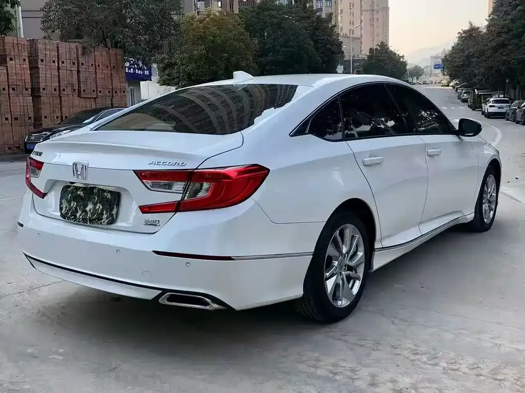 Honda Accord 2021 из CN, фото 3