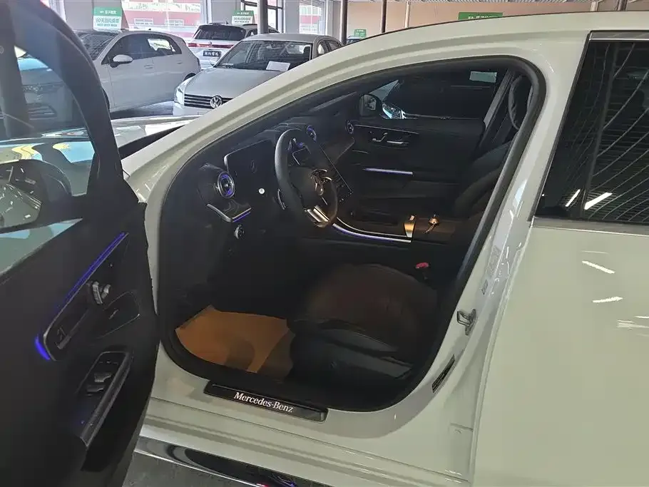 Mercedes-Benz C-Class 2024 из CN, фото 10