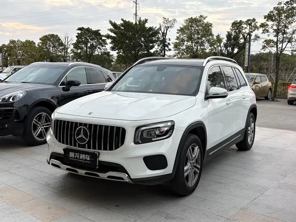 Mercedes-Benz GLB 2023 из CN, фото 1