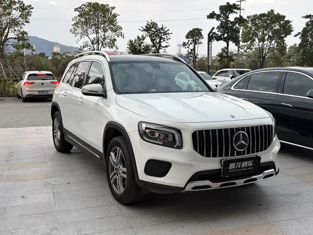 Mercedes-Benz GLB 2023 из CN, фото 7