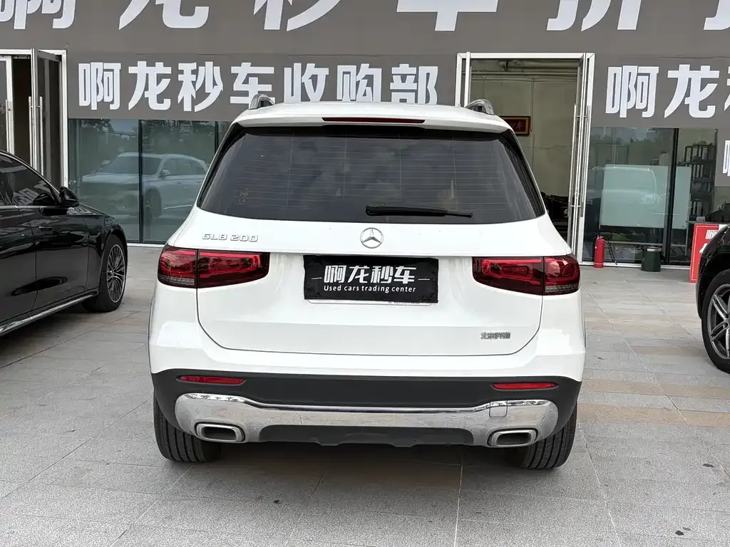 Mercedes-Benz GLB 2023 из CN, фото 2