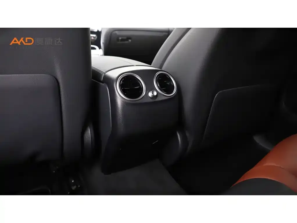 Mercedes-Benz GLC Coupe 2023 из CN, фото 10