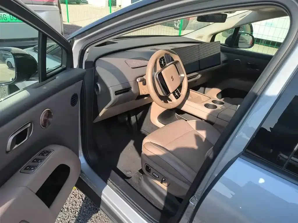 Li Auto i8 2025 из CN, фото 8