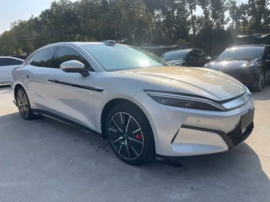 BYD Han L 2025 из CN, фото 4