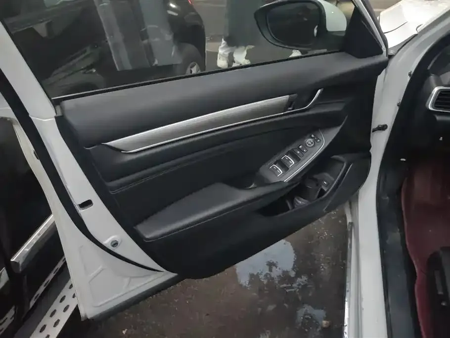 Honda Accord 2021 из CN, фото 2