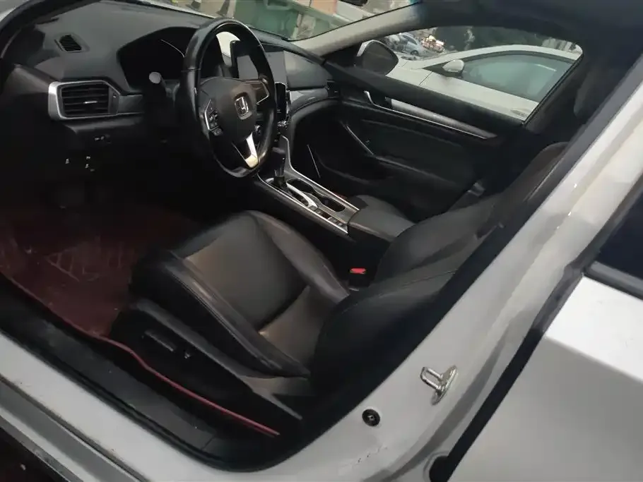 Honda Accord 2021 из CN, фото 8