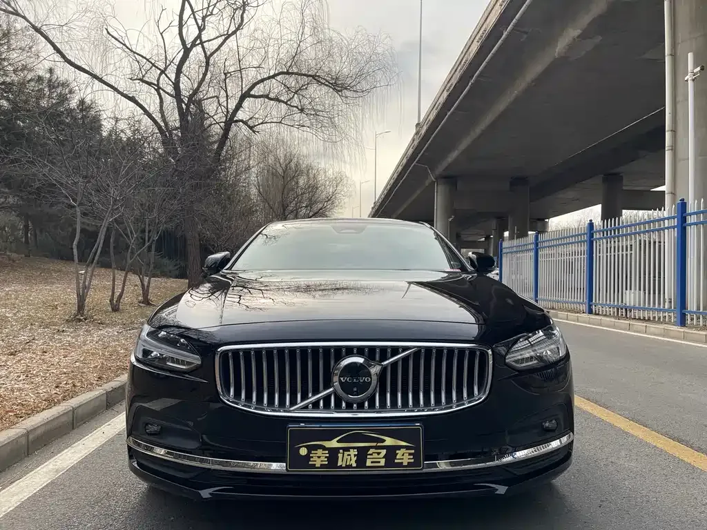 Volvo S90 2023 из CN, фото 6