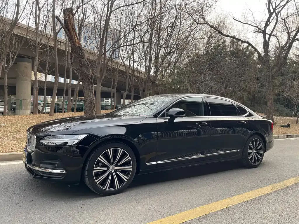 Volvo S90 2023 из CN, фото 8