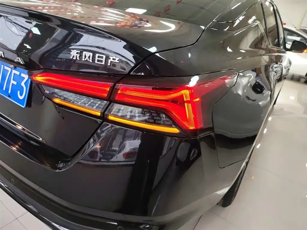 Nissan Teana 2023 из CN, фото 2