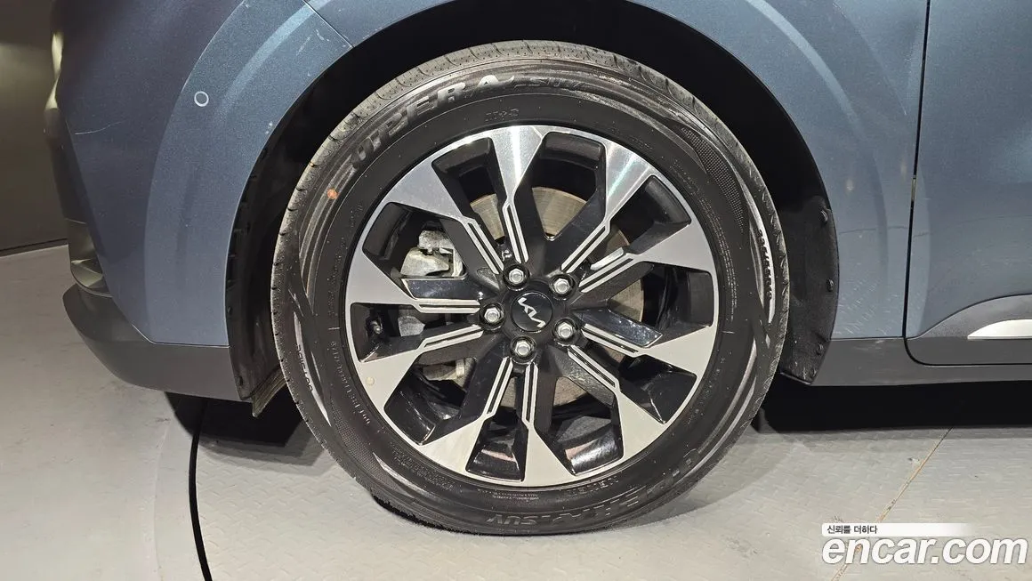 Kia Carnival 2023 из KR, фото 10