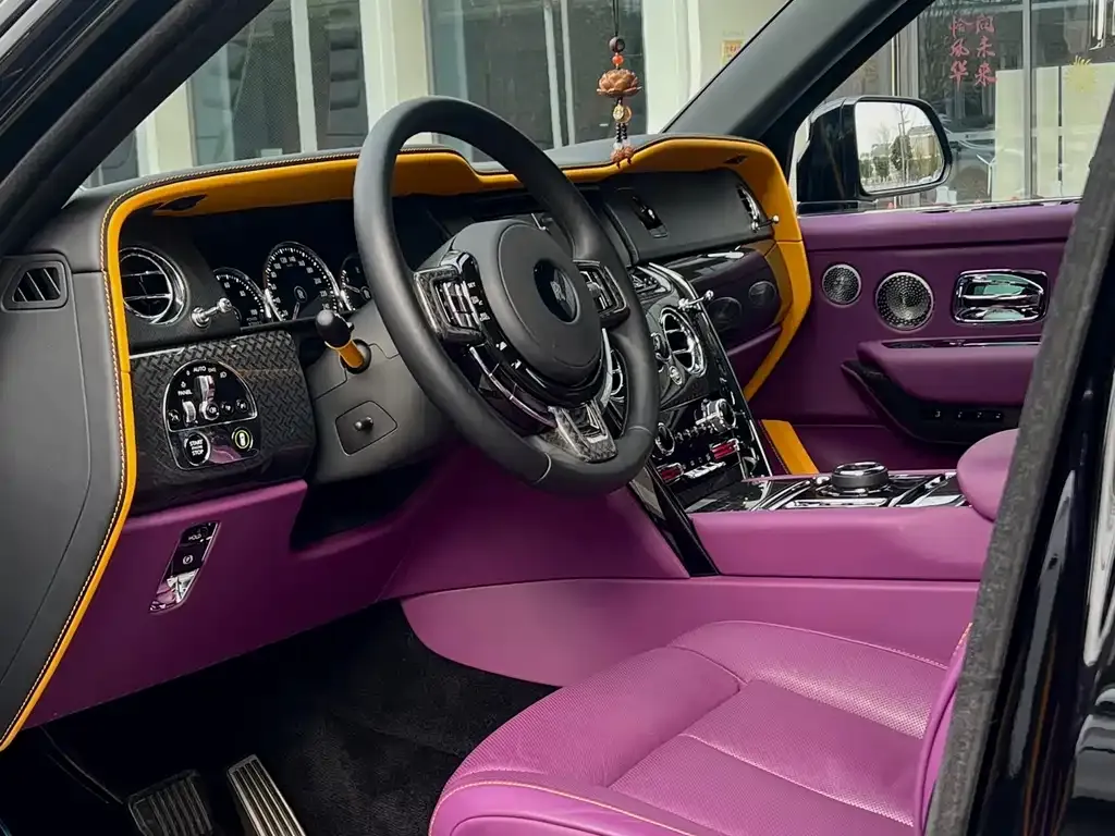 Rolls-Royce Cullinan 2023 из CN, фото 3