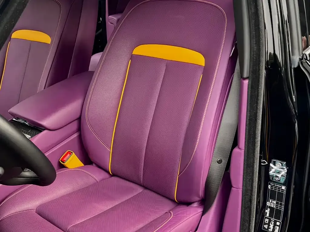 Rolls-Royce Cullinan 2023 из CN, фото 2