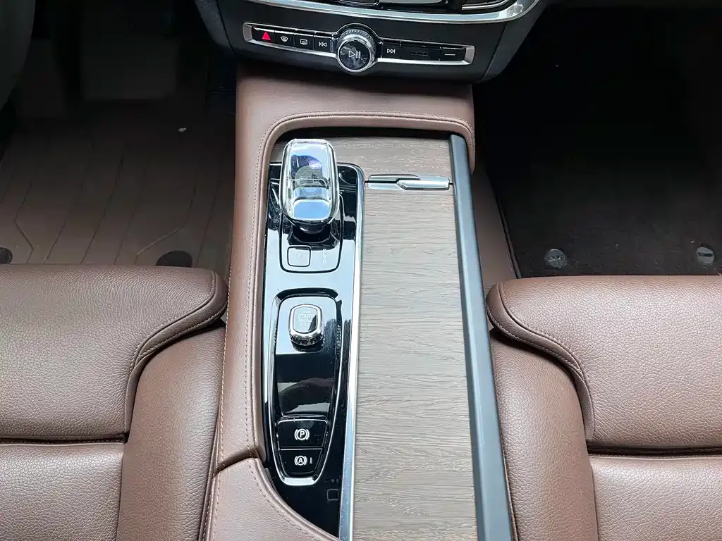Volvo S90 2021 из CN, фото 6