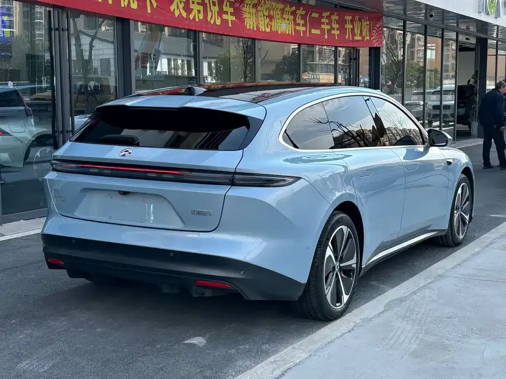 NIO ET5T 2024 из CN, фото 9