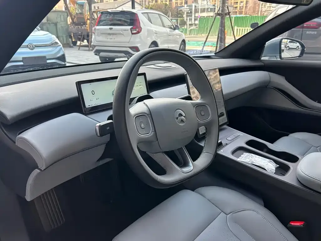 NIO ET5T 2024 из CN, фото 7